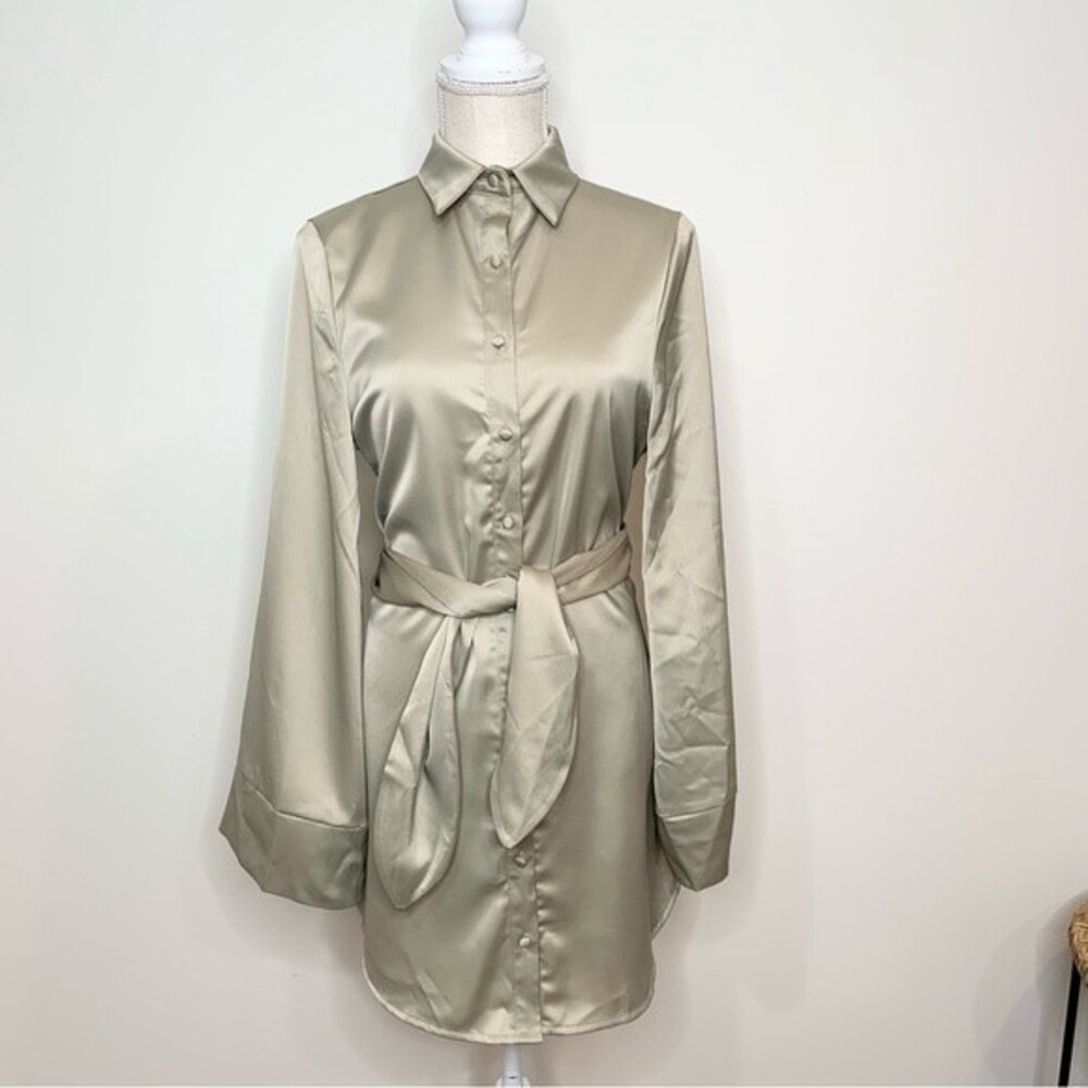 NWT Missguided Tie Waist Flare Sleeve Shirt Dress Satin Sage 4